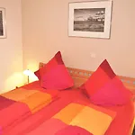 Апартаменты Ostseeallee 1 Jolle *