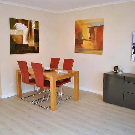 Ostseeallee 1 Jolle Apartment *